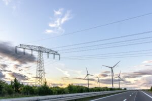 Torri elettriche e turbine eoliche